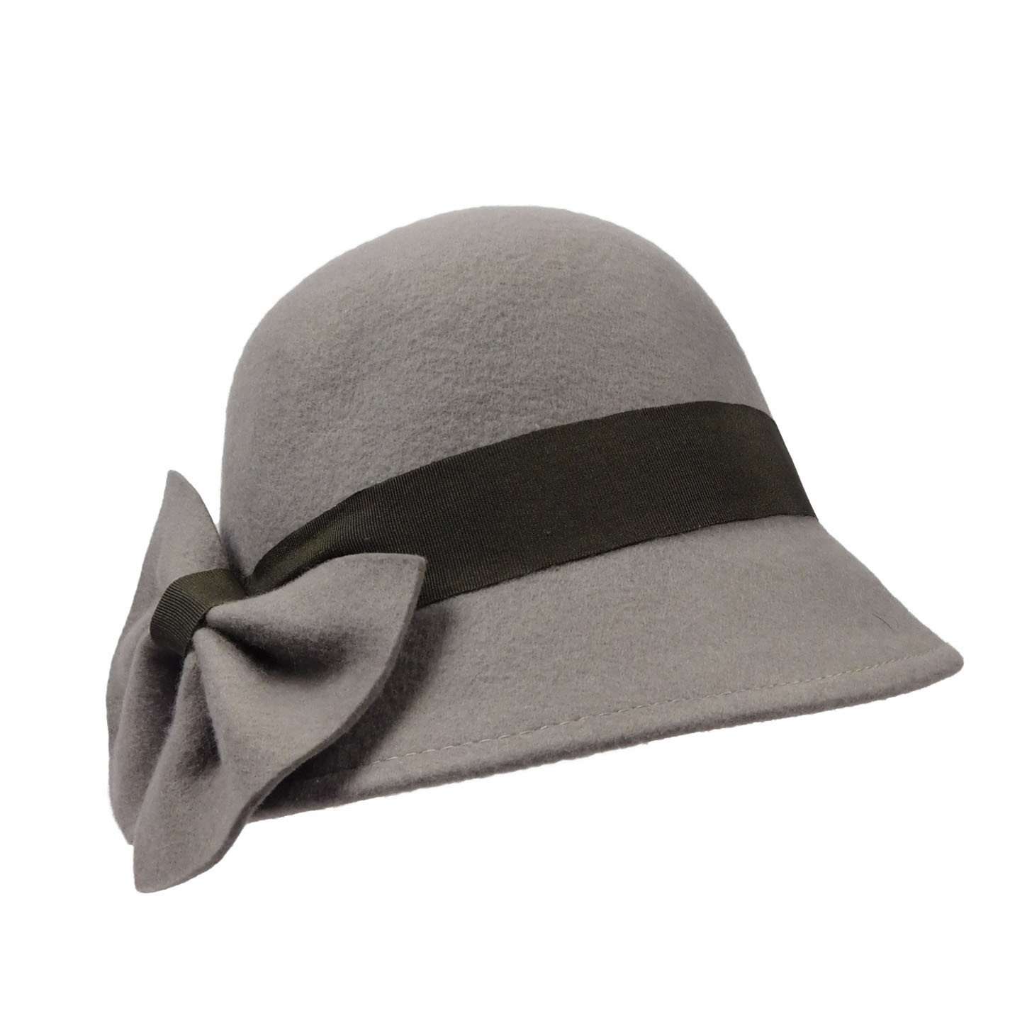 Cloche with Tilted Bow Cloche Jeanne Simmons    