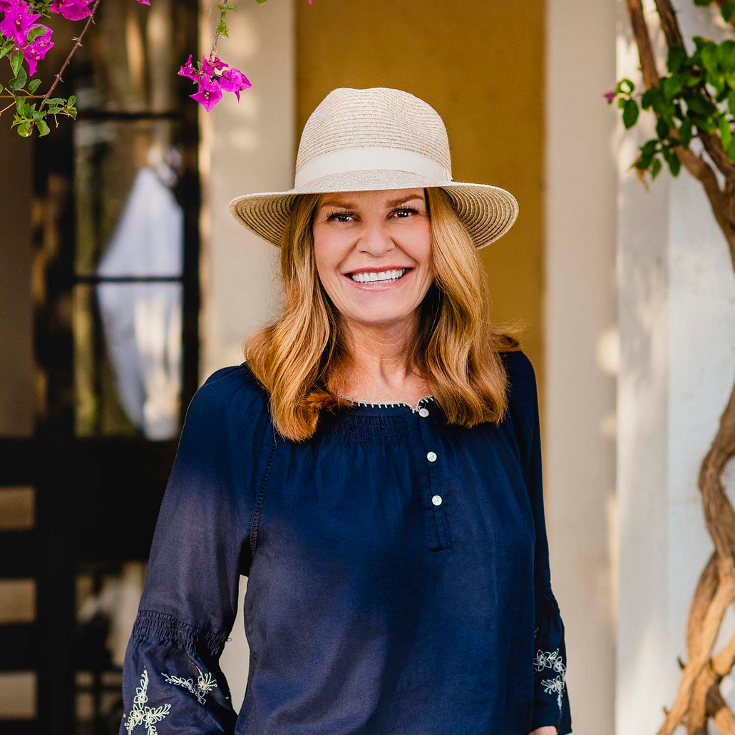 Caroline hat hotsell