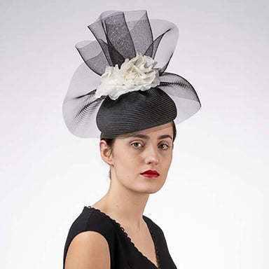 Black and White Flower Crinoline Pillbox Cocktail Hat - KaKyCO, Fascinator - SetarTrading Hats 
