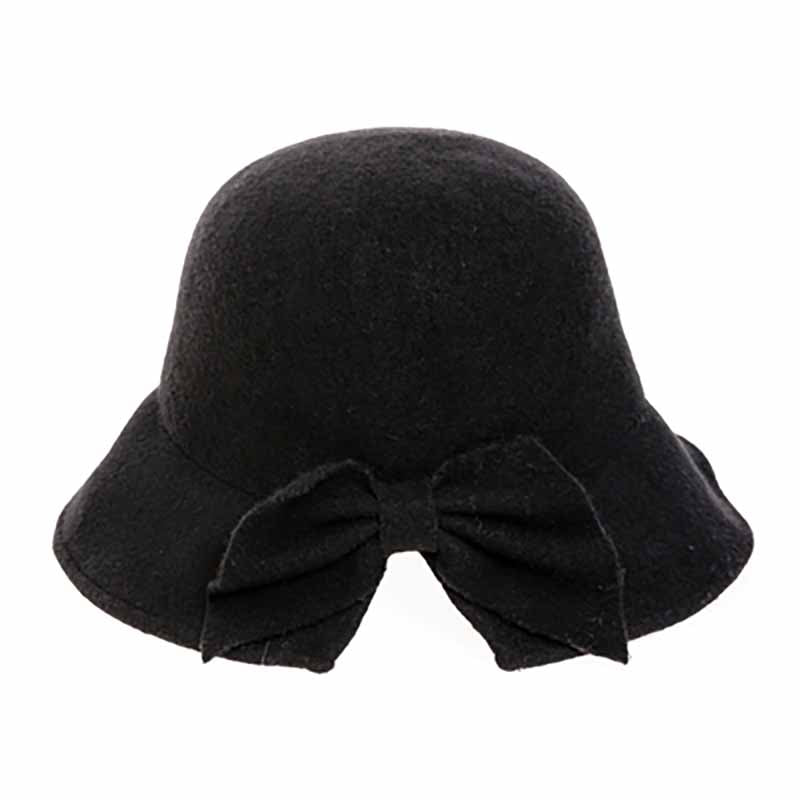 klow hat Split Brim Cloche Wool with Bow The cap is branded 🔗: https://wapo.st/4ibjeRV Injecting a korean skincare cream Color:TGG-03 Hollywood Glow - Champagne Pink Radiance